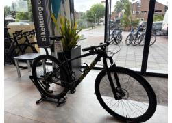 SPECIALIZED